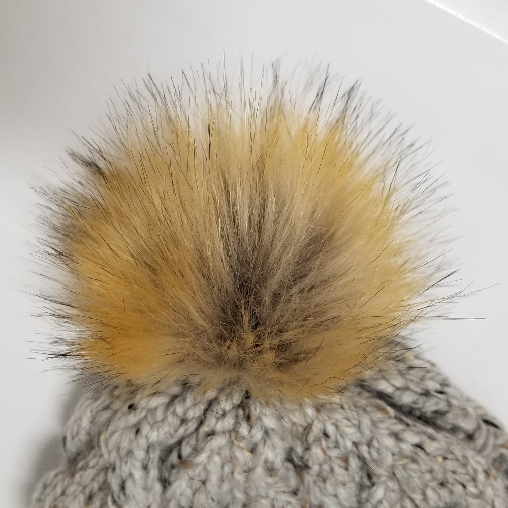 Handmade Speckled Acrylic Mohair Beanie with Faux Fur Pom & Ponytail Hole - Picture 6 of 8